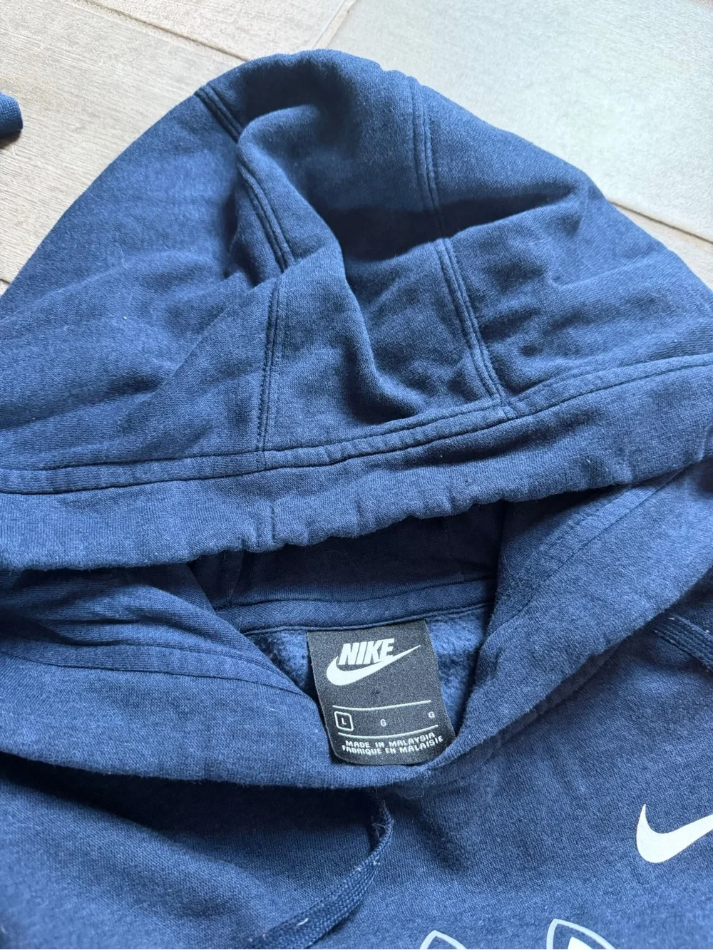 Nike Navy UConn Huskies Hoodie and Tee Set